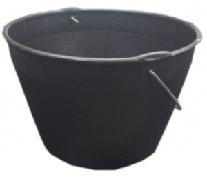 Plasticna kofa 12l sa metalnom drškom EF